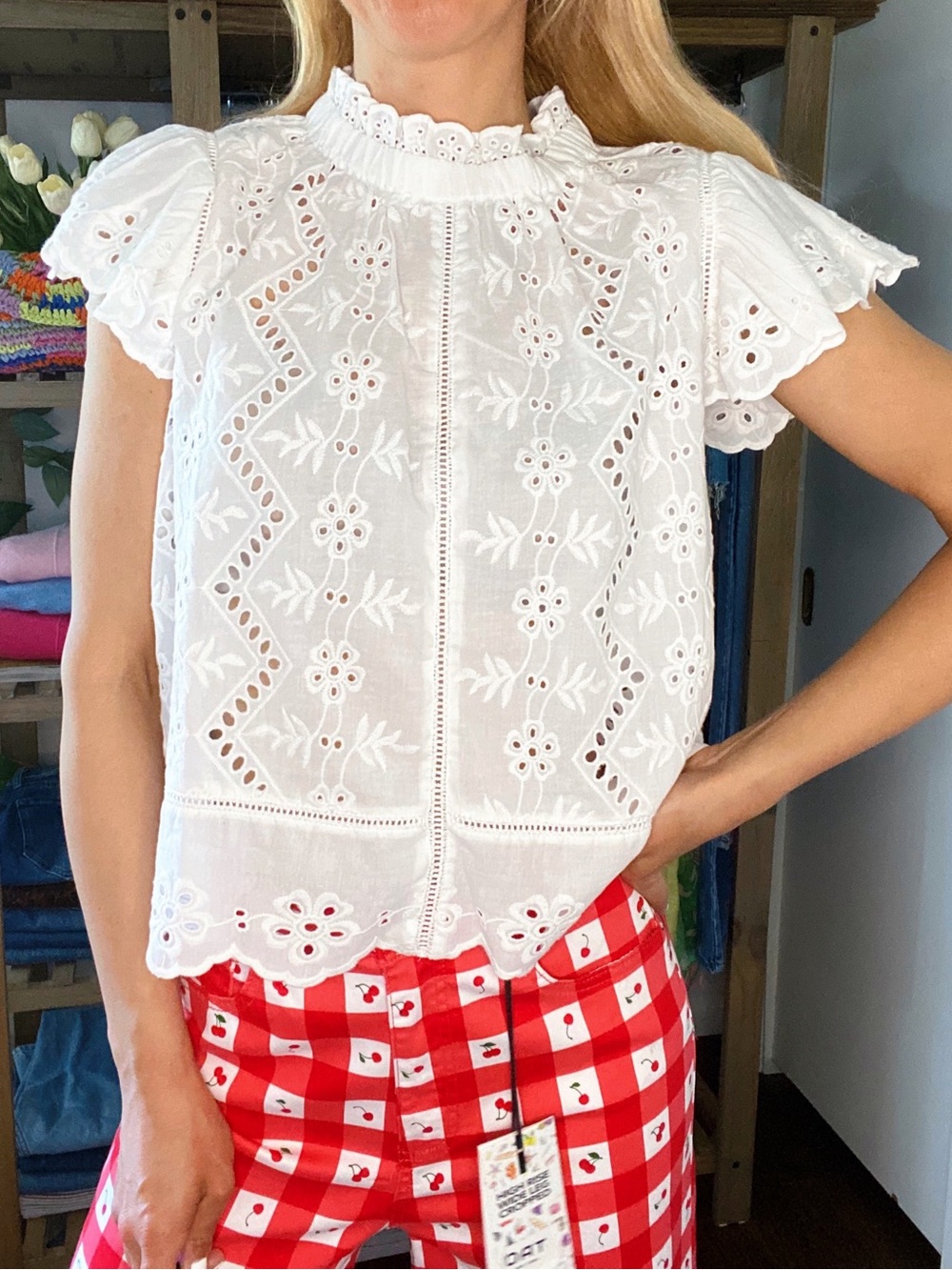 JENNIFER & GRACE White Eyelet Lace Ruffle Neck Cotton Top! 🐚